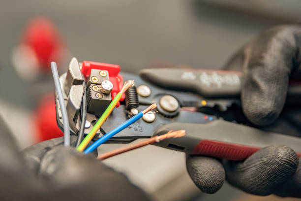Best Circuit Breaker Repair  in Aberdeen, IN